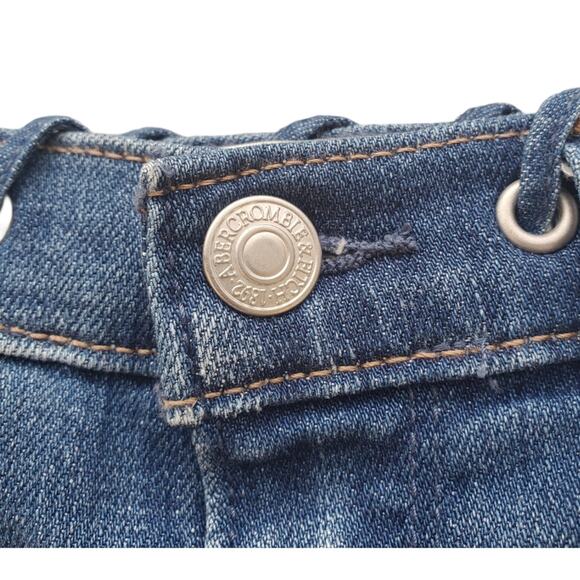 Abercrombie & Fitch High Rise Short Lace Detail w/ Grommets Women's Size 2 - Picture 5 of 16